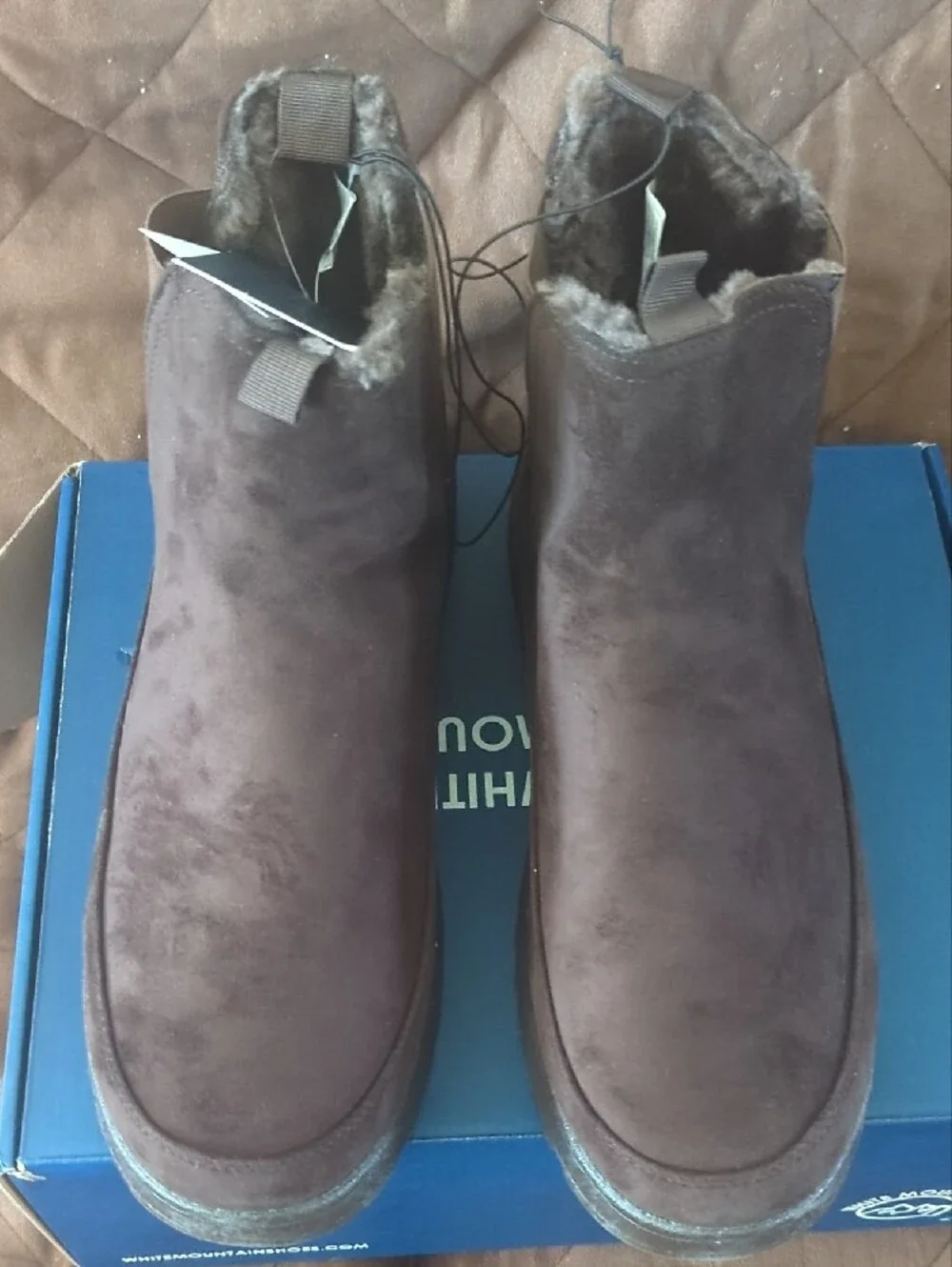 New White Mountain Isleworth Men’s Faux Suede & Fur Chukka Boots